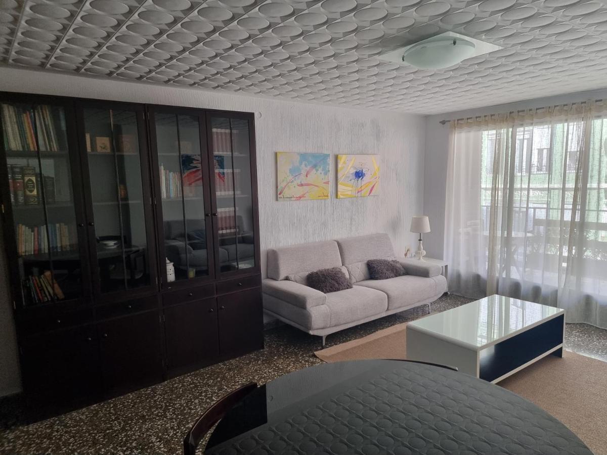 Apartamento Ruzafa Valencia Luaran gambar