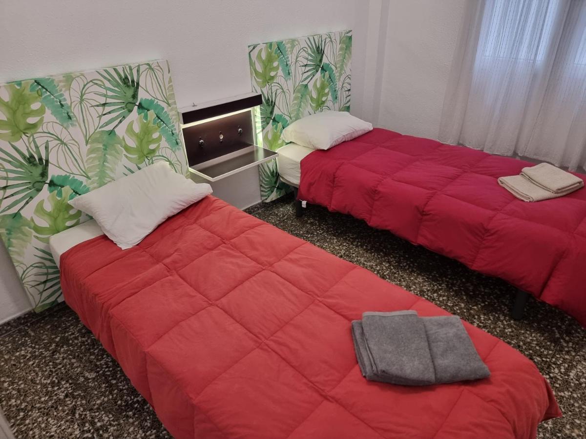 Apartamento Ruzafa Valencia Luaran gambar